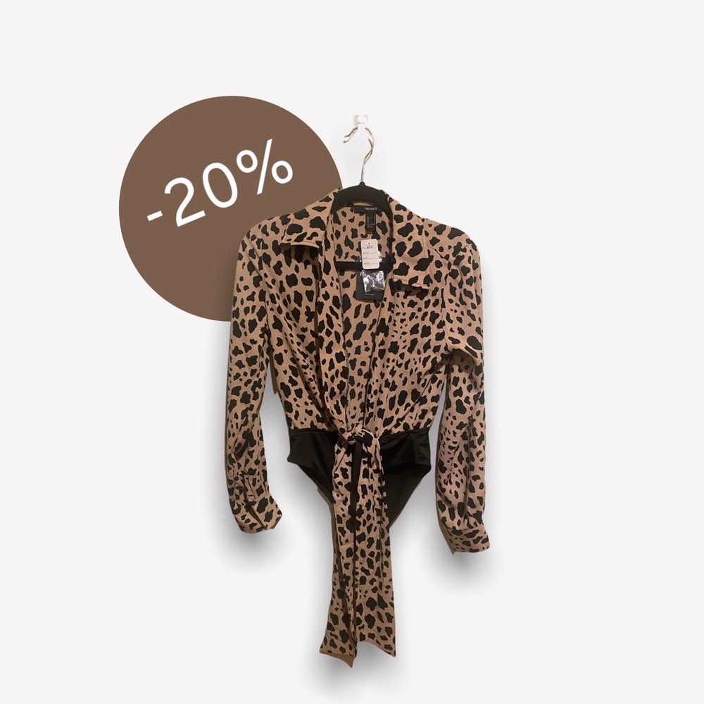 ✨On Sale✨ Forever 21 Cheetah Print Body Suit